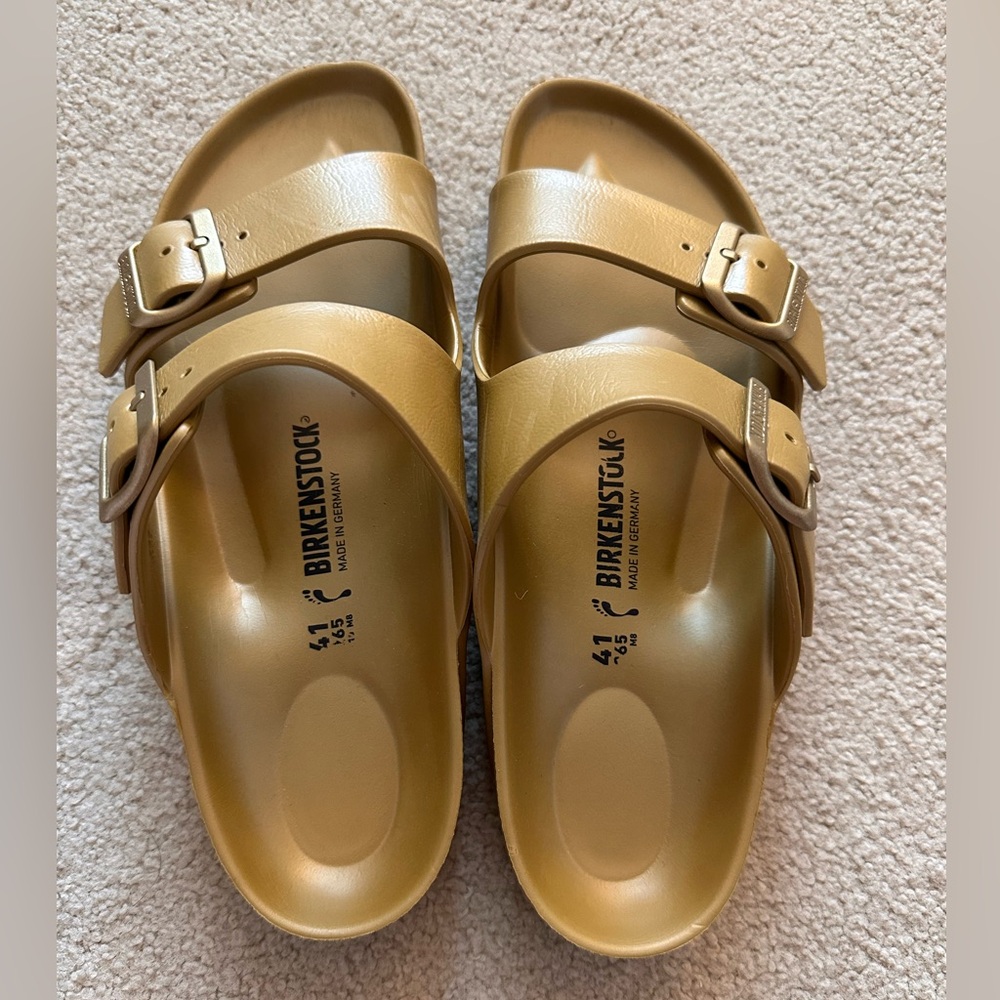 Birkenstock Metallic Gold Slides